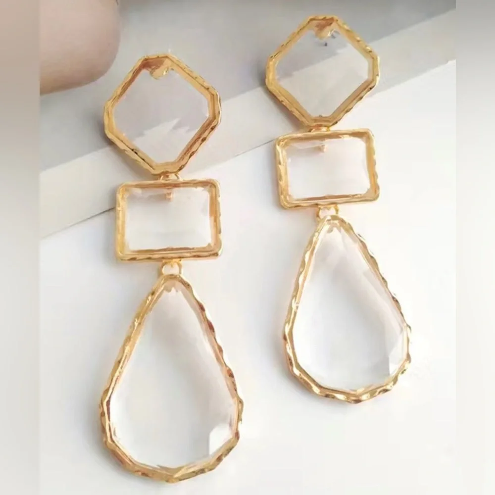 New Zara Resin Drop Earrings ~ New Colors: Clear or Tricolor - Picture 2 of 16